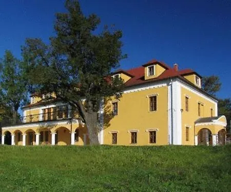 Kastiel Lučivná