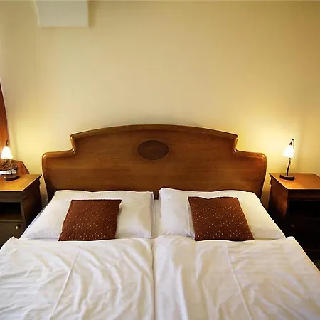 Hotel Kastiel 3*