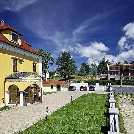 Kastiel Lučivná
